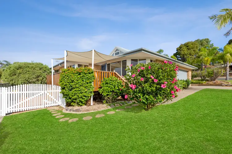 3 Blaxland Crescent, Sunshine Bay NSW 2536