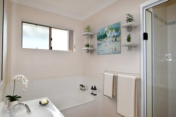 Sixth view of Homely house listing, 3 Elm Court, Kin Kora QLD 4680