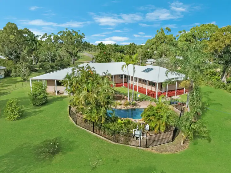 9 Holly Court, Mount Low QLD 4818