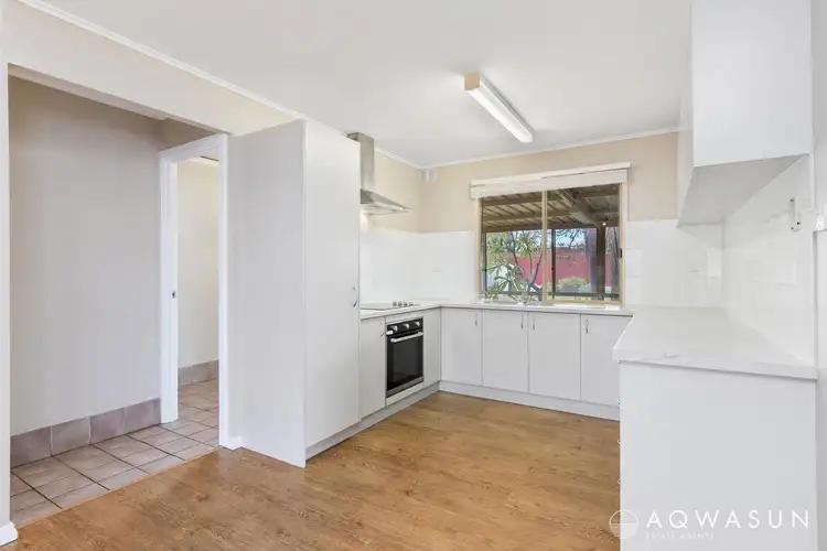 Fourth view of Homely house listing, 8 Prosser Way, Singleton WA 6175