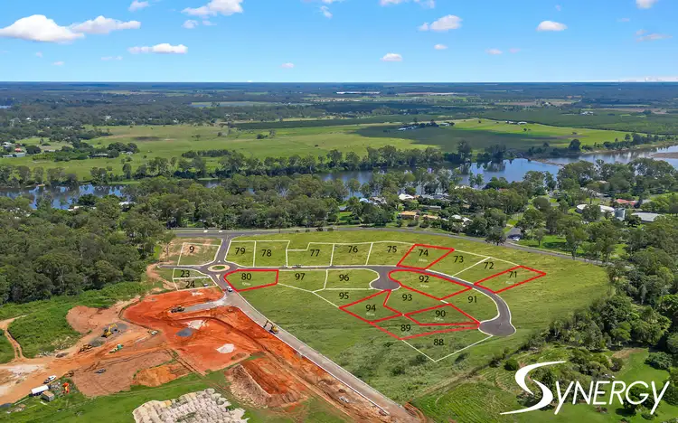 14 Wren Place, Branyan QLD 4670