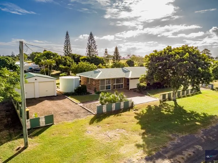 46 Hansen Street, Burnett Heads QLD 4670