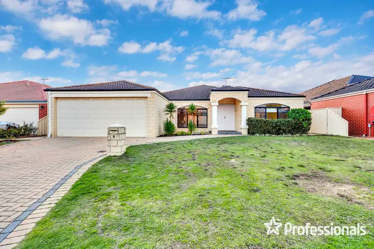 9 Canton Vista, Canning Vale WA 6155