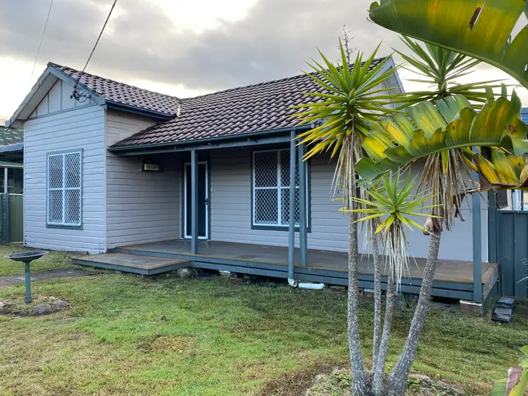 1 Eric Street, Taree NSW 2430