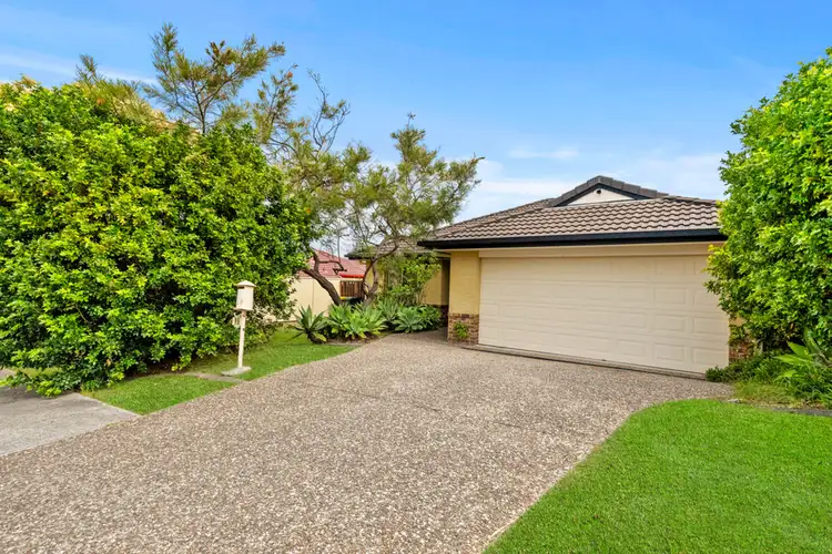 95 Lindfield Road, Helensvale QLD 4212