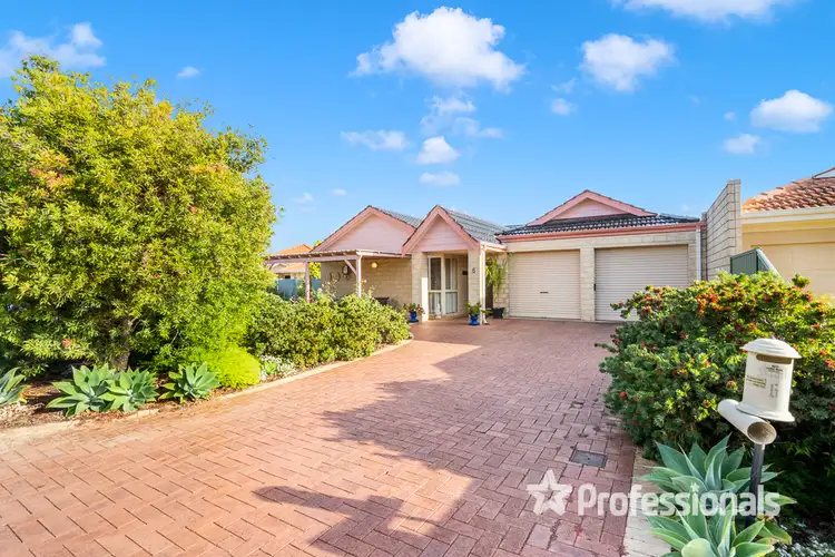 Second view of Homely house listing, 6 Bryant Close, Broadwater WA 6280