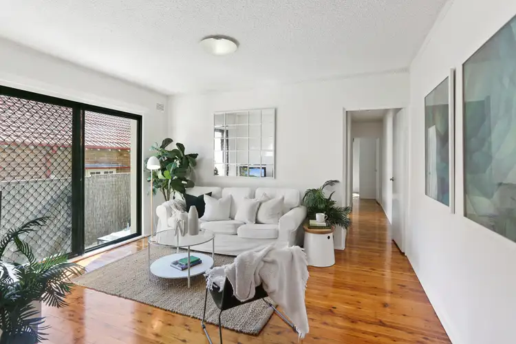 2/4 Marcia Street, Hurlstone Park NSW 2193