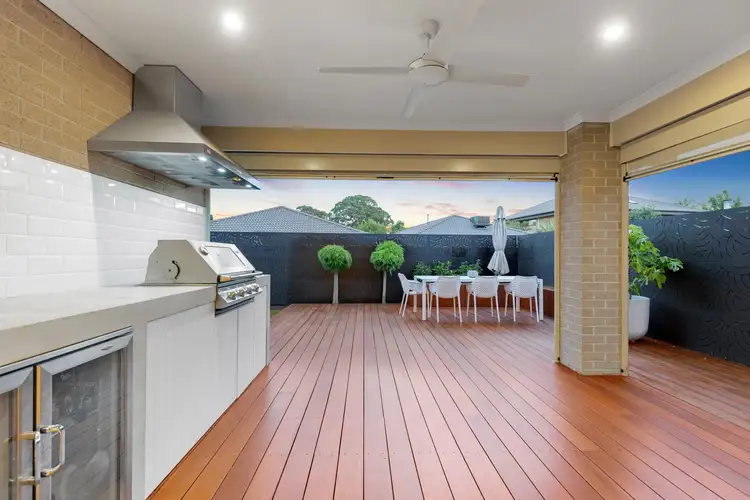 Fifth view of Homely house listing, 10 Warrego Circuit, Sandhurst VIC 3977