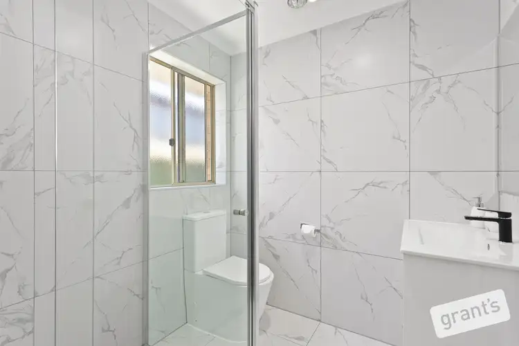 Fifth view of Homely house listing, 5 Pauline Court, Hallam VIC 3803