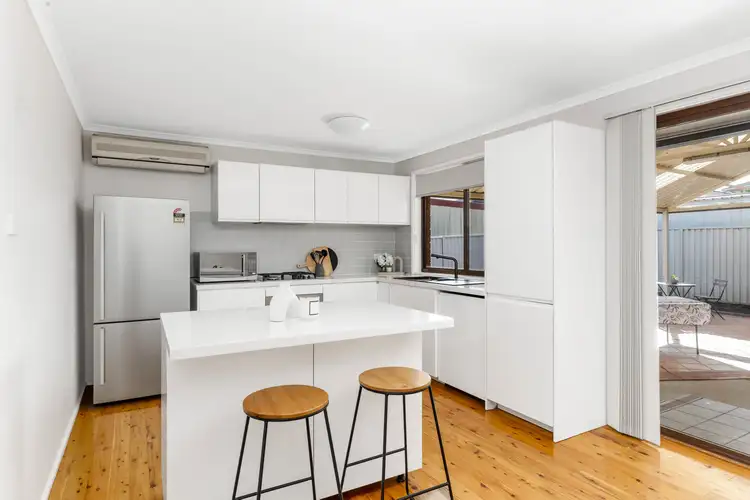 Fourth view of Homely villa listing, 2/3 Amiens Close, Bossley Park NSW 2176