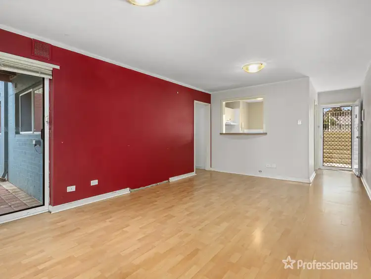 Fifth view of Homely house listing, 2/44 Mulligan Way, Orelia WA 6167