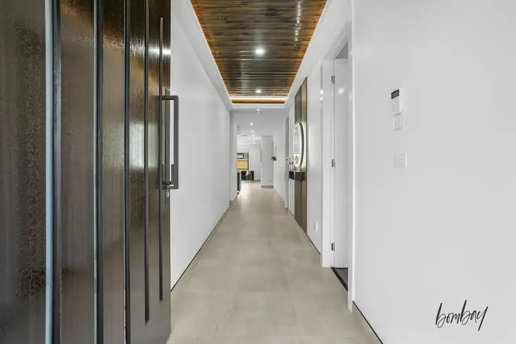 Second view of Homely house listing, 10 Folklore Drive, Wollert VIC 3750