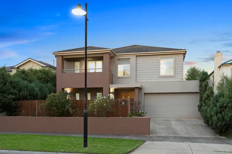 18 Gala Supreme Close, Mordialloc VIC 3195