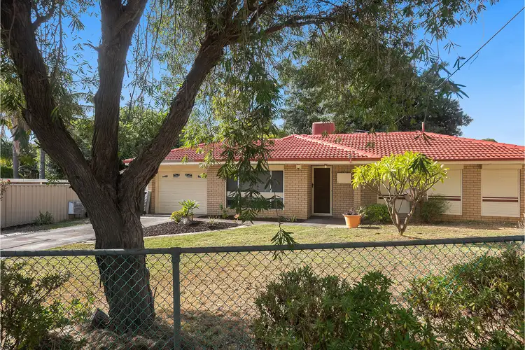 20 Clenham Way, Kelmscott WA 6111