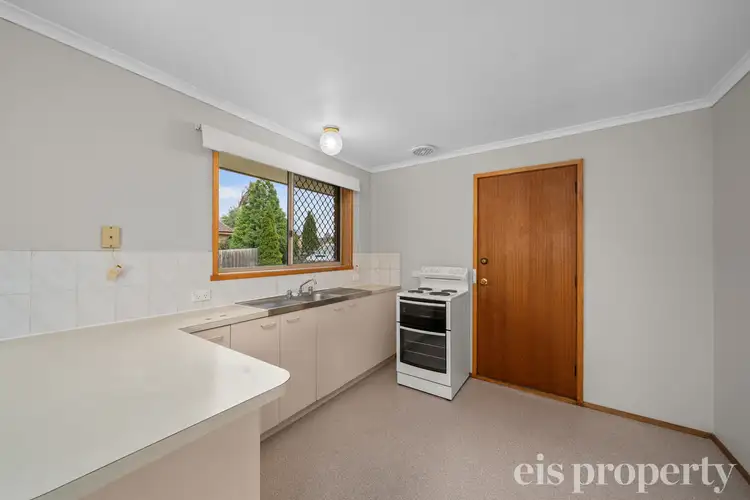 Sixth view of Homely house listing, 5/13-15 Newman Court, Berriedale TAS 7011