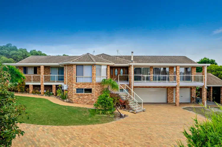 13 Amaroo Crescent, Fingal Bay NSW 2315