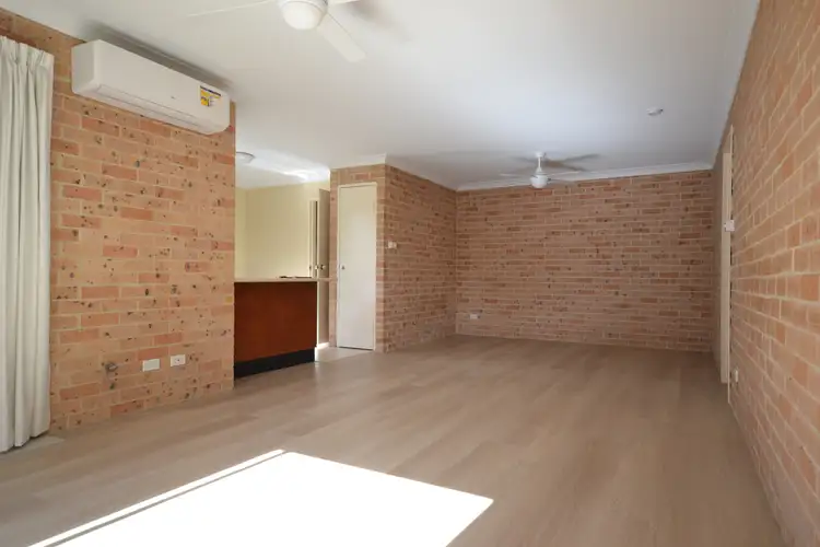 Fourth view of Homely unit listing, 1/11 Thomas Clarke Place, Mudgee NSW 2850