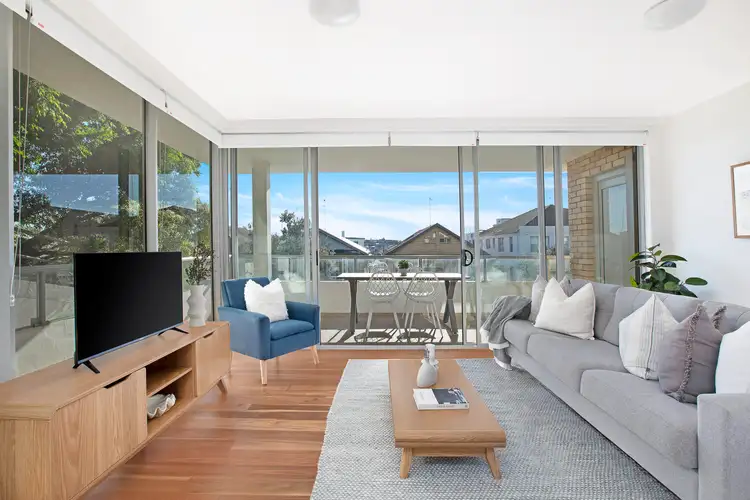 Main view of Homely unit listing, 2/4-6 Francis Street, Bondi Beach NSW 2026