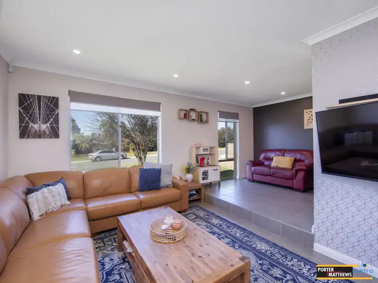 Sixth view of Homely house listing, 61 Dotterel Way, Yangebup WA 6164