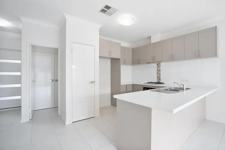 Fourth view of Homely unit listing, 4/9 Barfield Road, Hammond Park WA 6164