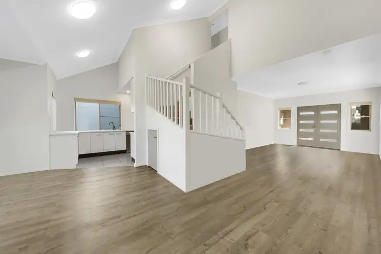 Third view of Homely house listing, 17/1 Michel Place, Telina QLD 4680