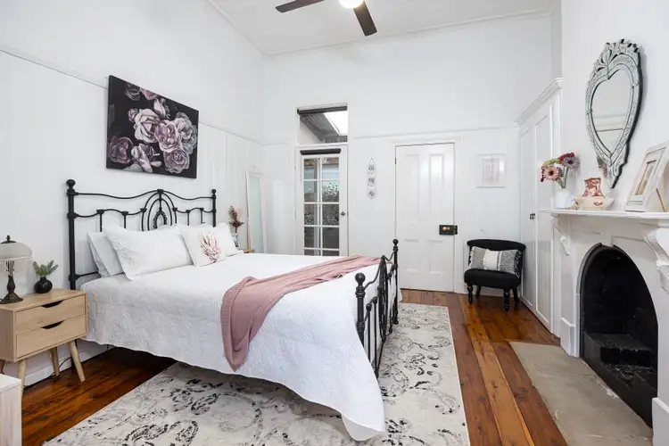 Fifth view of Homely house listing, 158 DeBoos Street, Temora NSW 2666