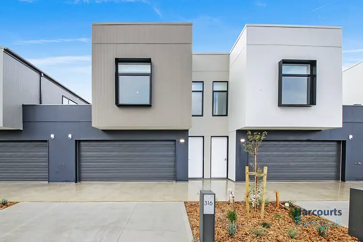 316 Duke Street, Sunshine North VIC 3020