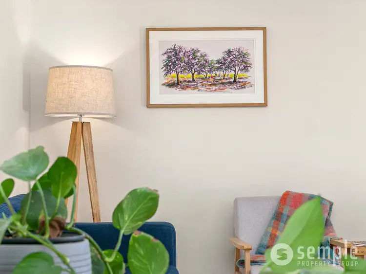 Fifth view of Homely house listing, 10 Dongara Way, South Lake WA 6164