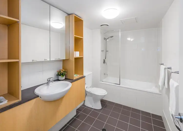 Sixth view of Homely apartment listing, 21/2 Berwick Street, Fortitude Valley QLD 4006