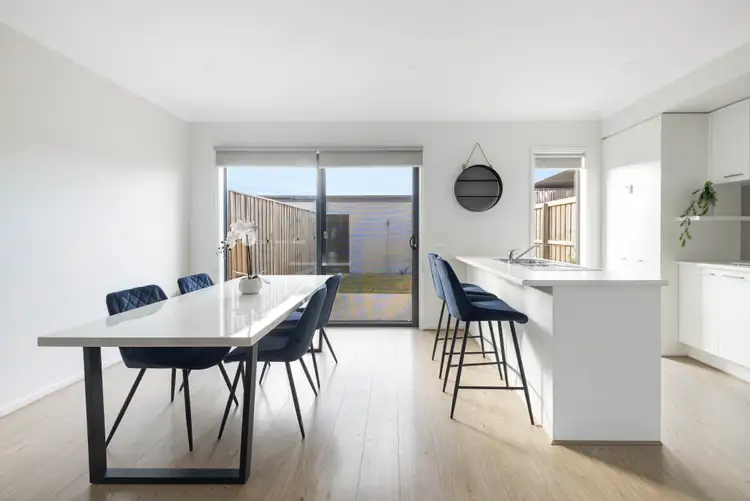 Fourth view of Homely house listing, 5 Humffray Walk, Wollert VIC 3750