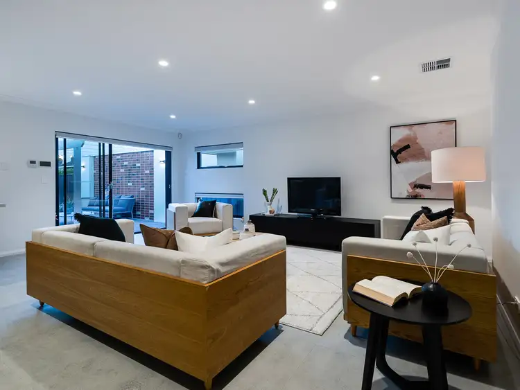 Sixth view of Homely house listing, 8B Baal Street, Palmyra WA 6157