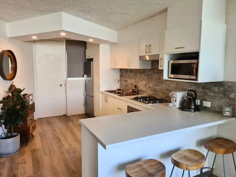 Second view of Homely unit listing, 4/31 Dauphin Terrace, Highgate Hill QLD 4101