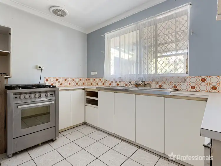 Fifth view of Homely house listing, 46 Kenton Way, Calista WA 6167