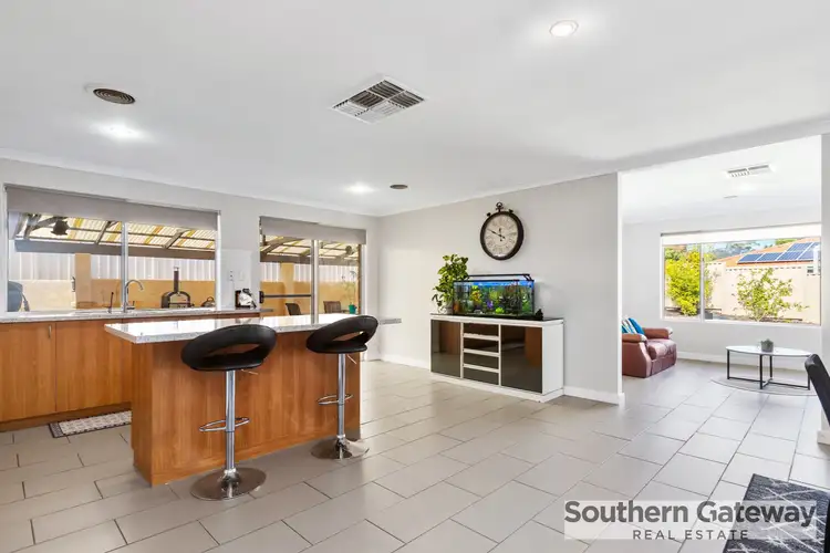 Second view of Homely house listing, 10 Riley Place, Leda WA 6170