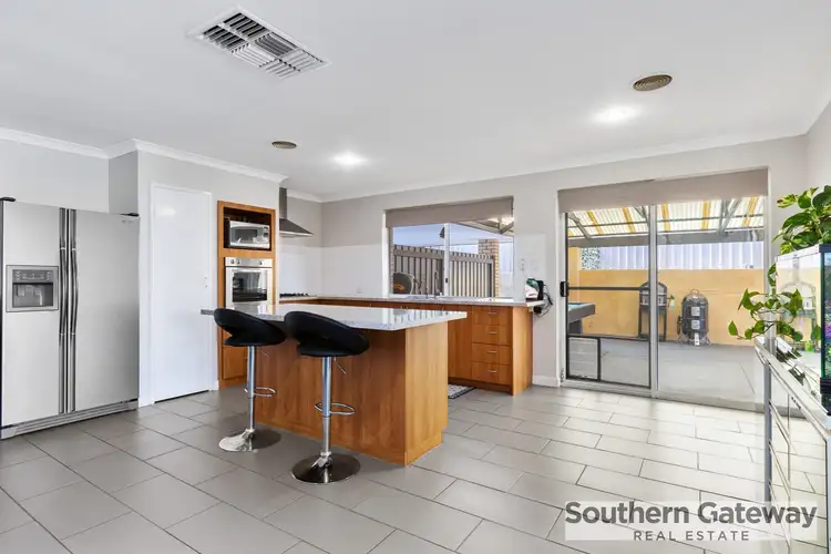 Third view of Homely house listing, 10 Riley Place, Leda WA 6170