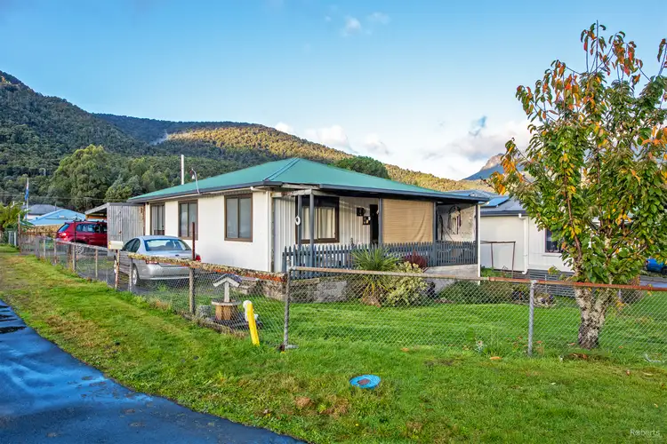 10 Alec Street, Rosebery TAS 7470