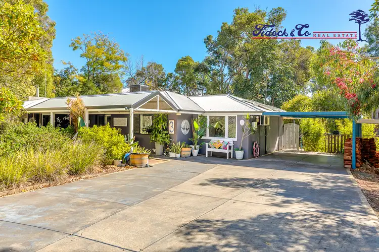 3 Garland Road, Roleystone WA 6111