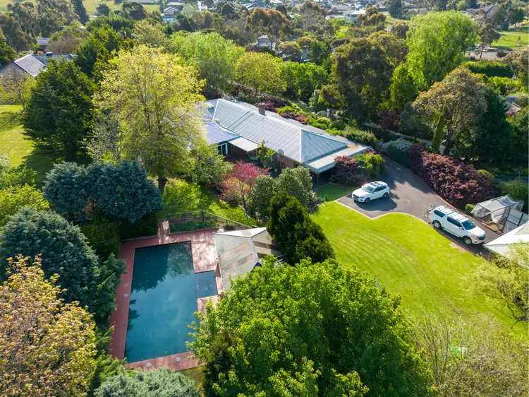 16 Kanaru Court, Narre Warren North VIC 3804