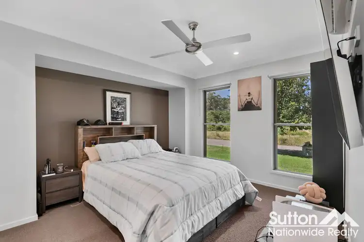 Second view of Homely house listing, 39 Bulla Place, Kelso QLD 4815