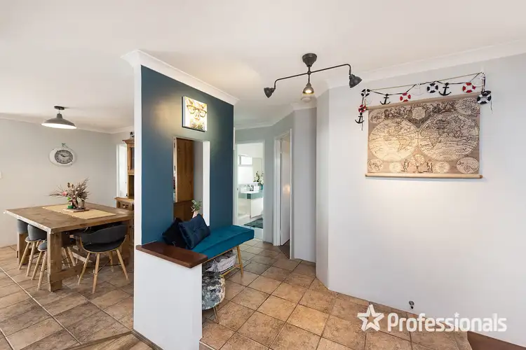 Fifth view of Homely house listing, 7 Armitage Close, South Guildford WA 6055