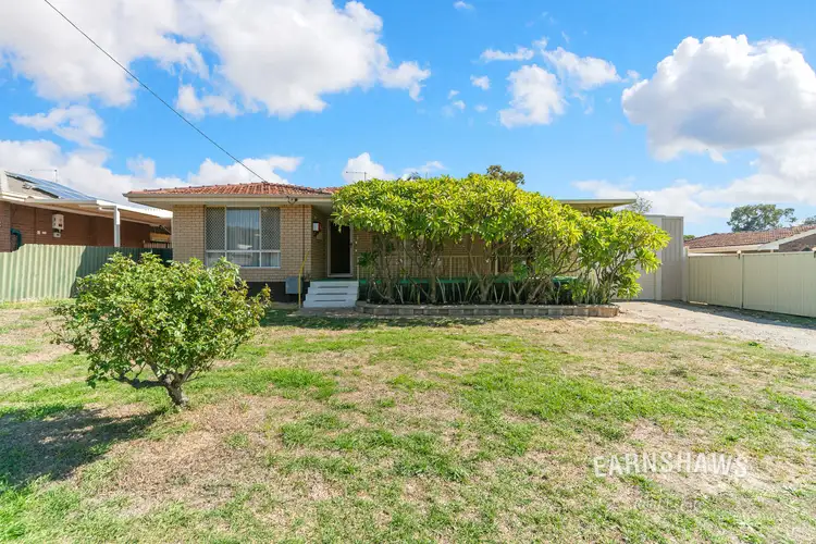 17 Travers Way, Swan View WA 6056