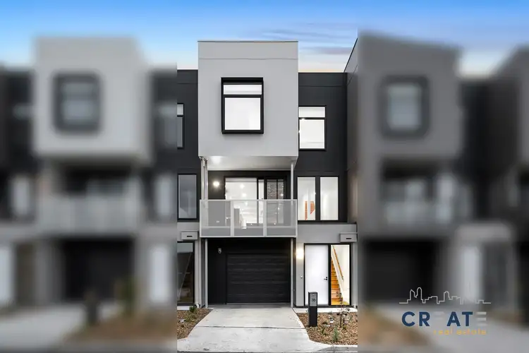 38 Wattlebird Court