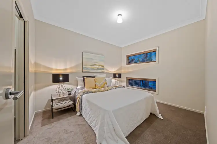 Sixth view of Homely house listing, 5 Sinclair Walk, Pakenham VIC 3810