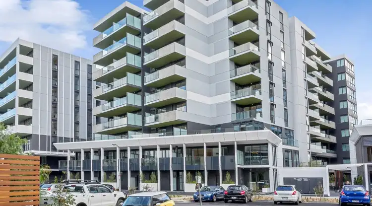 802/3 Olive York Way