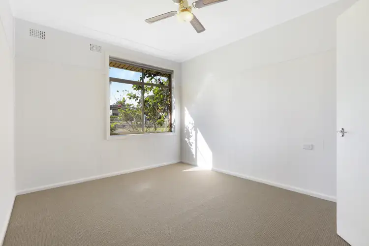 Fifth view of Homely house listing, 2 London Street, Berkeley NSW 2506