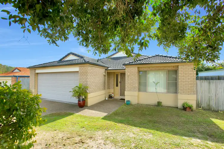 6 Clandon Street, Heritage Park QLD 4118