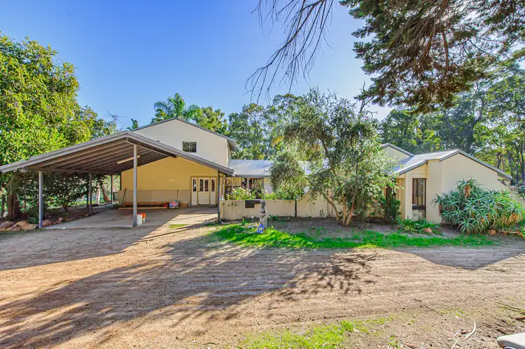 975 Bedford Street, Mount Helena WA 6082