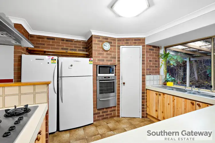 Second view of Homely house listing, 11 Bartlett Place, Parmelia WA 6167