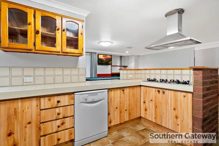 Fifth view of Homely house listing, 11 Bartlett Place, Parmelia WA 6167