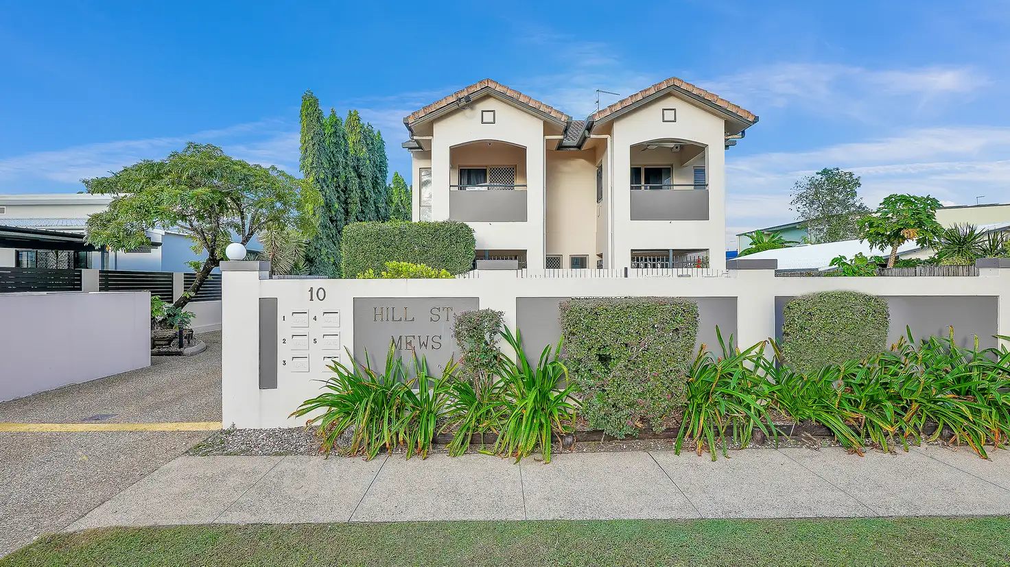 Main view of Homely townhouse listing, 5/10 Hill Street, Manunda QLD 4870